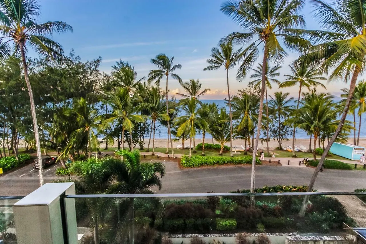 פאלם קוב Island Views Beachfront Apartments 4*, פאלם קוב אוסטרליה