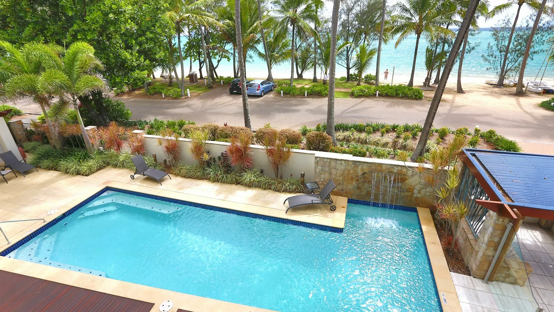 **** אתר נופש פאלם קוב Island Views Beachfront Apartments אוסטרליה